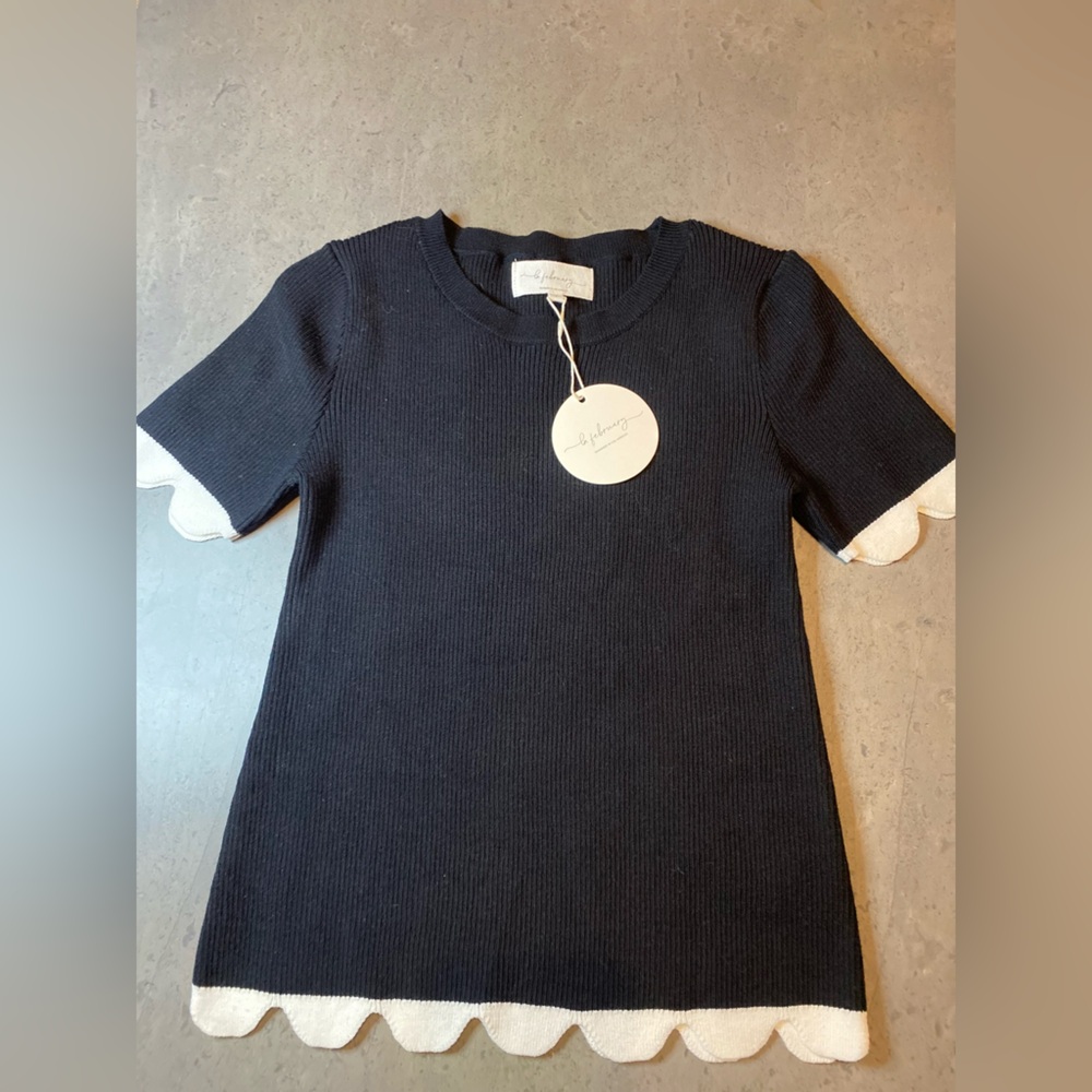 Black and White Scalloped Hem Sweater